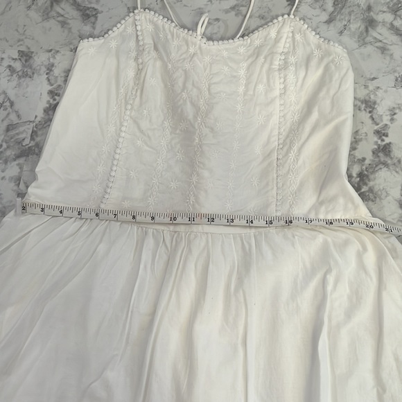 GAP Lace Up Mini Dress Women’s Size M White EUC - Picture 6 of 11